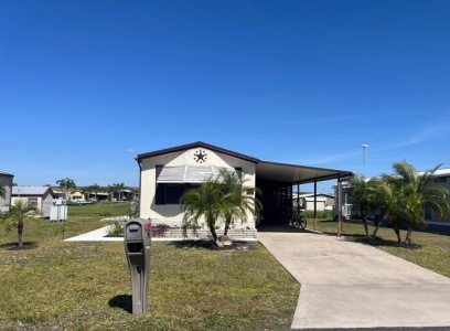 1640 S Scenic Hwy Lot 42, Frostproof, Florida 33843, 2 Bedrooms Bedrooms, ,1 BathroomBathrooms,Mobile/manufactured,For Sale,S Scenic Hwy Lot 42,11252264