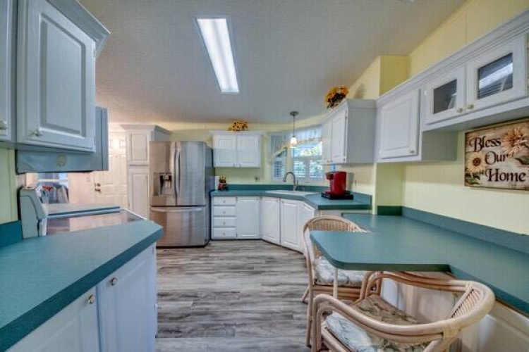 10561 Lake Loop Rd., North Fort Myers, Florida 33903, 2 Bedrooms Bedrooms, ,2 BathroomsBathrooms,Mobile/manufactured,For Sale,Lake Loop Rd.,11355605