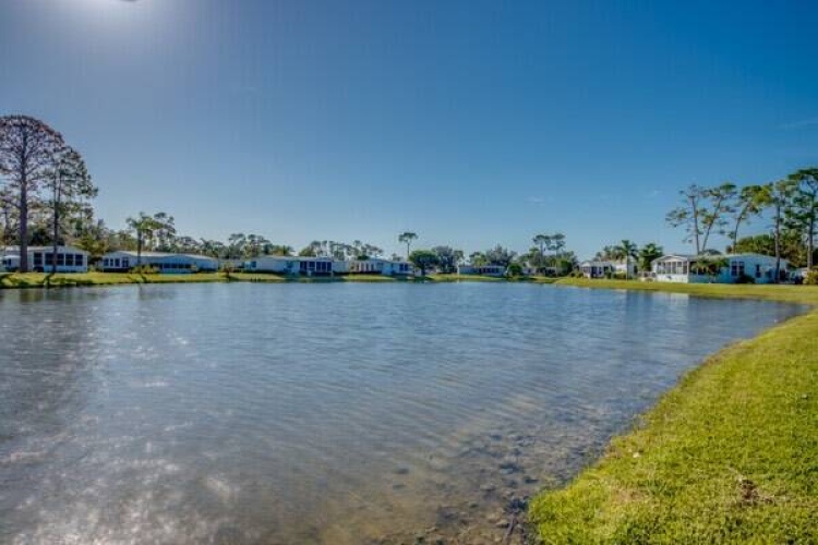 10908 LONE PALM CT., NORTH FORT MYERS, Florida 33903, 2 Bedrooms Bedrooms, ,2 BathroomsBathrooms,Mobile/manufactured,For Sale,LONE PALM CT.,11357954