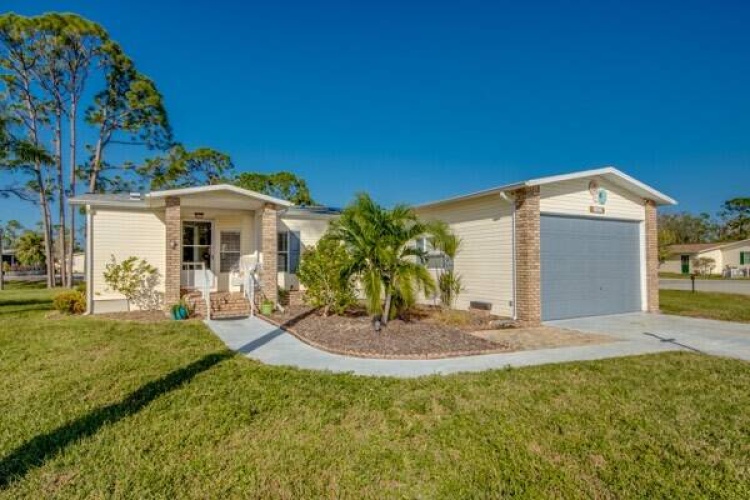 19438 Ravines Ct, North Fort Myers, Florida 33903, 2 Bedrooms Bedrooms, ,2 BathroomsBathrooms,Mobile/manufactured,For Sale,Ravines Ct,11359887