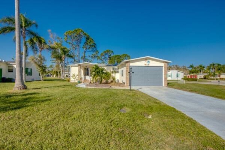 19438 Ravines Ct, North Fort Myers, Florida 33903, 2 Bedrooms Bedrooms, ,2 BathroomsBathrooms,Mobile/manufactured,For Sale,Ravines Ct,11359887