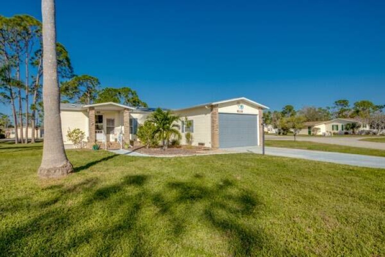 19438 Ravines Ct, North Fort Myers, Florida 33903, 2 Bedrooms Bedrooms, ,2 BathroomsBathrooms,Mobile/manufactured,For Sale,Ravines Ct,11359887