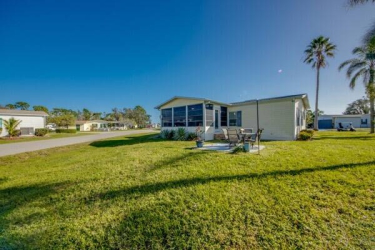 19438 Ravines Ct, North Fort Myers, Florida 33903, 2 Bedrooms Bedrooms, ,2 BathroomsBathrooms,Mobile/manufactured,For Sale,Ravines Ct,11359887