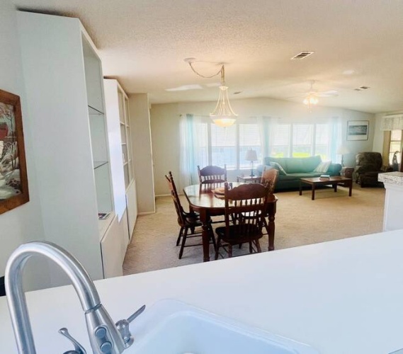 10925 Lone Palm Ct., North Fort Myers, Florida 33903, 2 Bedrooms Bedrooms, ,2 BathroomsBathrooms,Mobile/manufactured,For Sale,Lone Palm Ct.,11360127