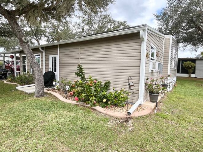 2960 Melon Lane, Sebring, Florida 33870, 2 Bedrooms Bedrooms, ,2 BathroomsBathrooms,Mobile/manufactured,For Sale,Melon Lane,11360862