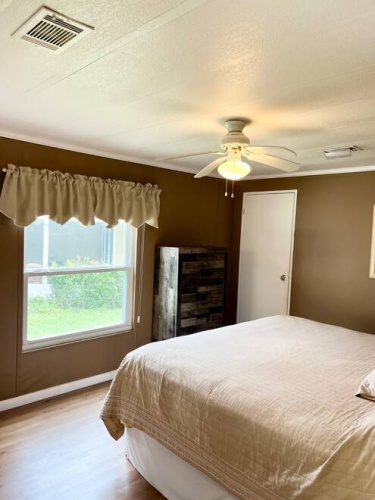 19396 Cedar Crest Ct, North Fort Myers, Florida 33903, 2 Bedrooms Bedrooms, ,2 BathroomsBathrooms,Mobile/manufactured,For Sale,Cedar Crest Ct,11361252