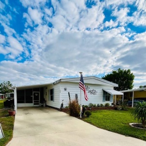 19212 Meadowbrook Ct, North Fort Myers, Florida 33903, 2 Bedrooms Bedrooms, ,2 BathroomsBathrooms,Mobile/manufactured,For Sale,Meadowbrook Ct,11365703