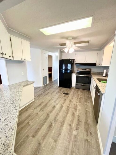 19243 Meadowbrook Ct., North Fort Myers, Florida 33903, 2 Bedrooms Bedrooms, ,2 BathroomsBathrooms,Mobile/manufactured,For Sale,Meadowbrook Ct.,11365752