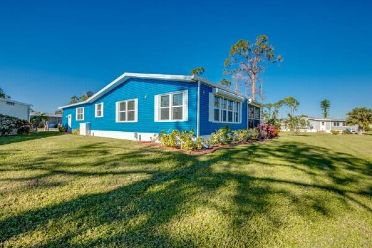 19300 Green Valley Ct., North Fort Myers, Florida 33903, 3 Bedrooms Bedrooms, ,3 BathroomsBathrooms,Mobile/manufactured,For Sale,Green Valley Ct.,11381632