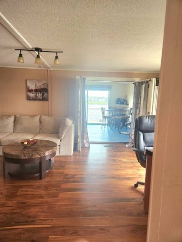 421 Hidden Cove Rd., North Fort Myers, Florida 33903, 2 Bedrooms Bedrooms, 7 Rooms Rooms,2 BathroomsBathrooms,Mobile/manufactured,For Sale,Hidden Cove Rd.,11365545