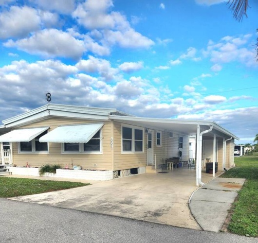 351 Hans Brinker, North Fort Myers, Florida 33903, 2 Bedrooms Bedrooms, 8 Rooms Rooms,2 BathroomsBathrooms,Mobile/manufactured,For Sale,Hans Brinker,11365588