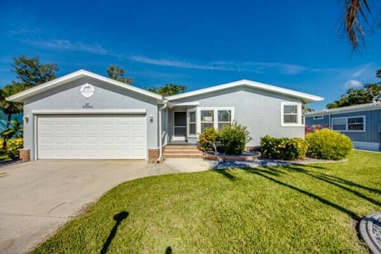 2227 Del Mar Dr., North Fort Myers, Florida 33903, 2 Bedrooms Bedrooms, ,2 BathroomsBathrooms,Mobile/manufactured,For Sale,Del Mar Dr.,11290581