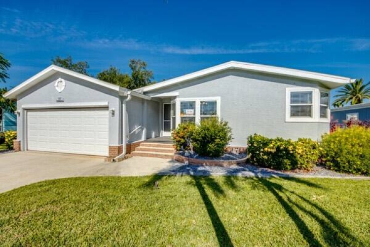 2227 Del Mar Dr., North Fort Myers, Florida 33903, 2 Bedrooms Bedrooms, ,2 BathroomsBathrooms,Mobile/manufactured,For Sale,Del Mar Dr.,11290581