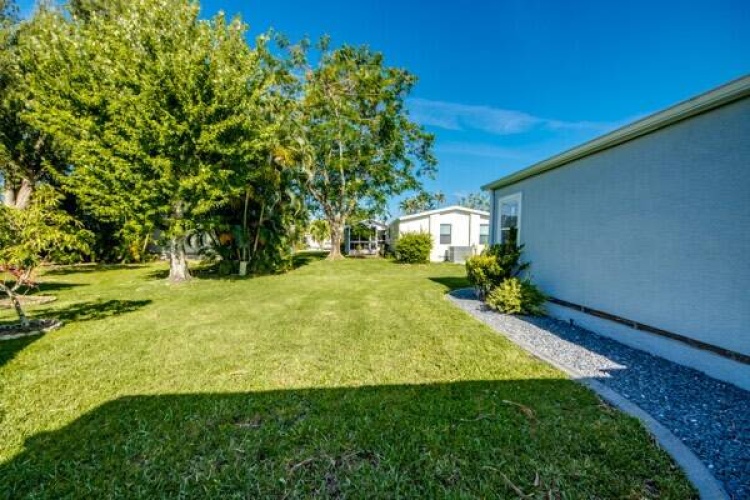 2227 Del Mar Dr., North Fort Myers, Florida 33903, 2 Bedrooms Bedrooms, ,2 BathroomsBathrooms,Mobile/manufactured,For Sale,Del Mar Dr.,11290581