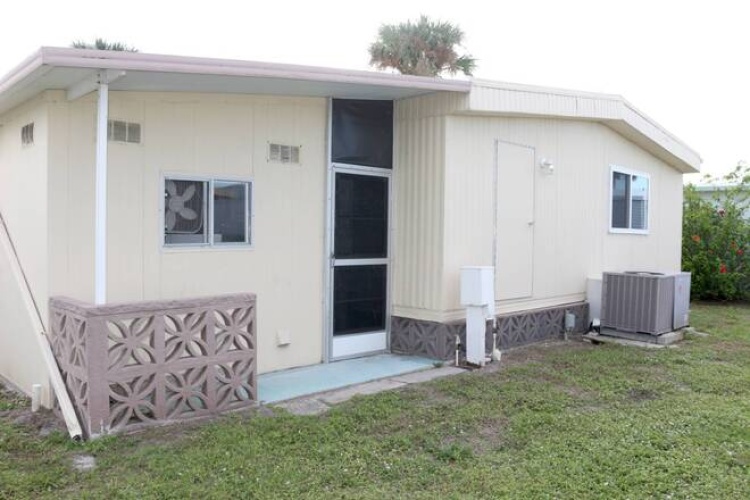 375 Sanibel St, Nokomis, Florida 34275, 2 Bedrooms Bedrooms, ,2 BathroomsBathrooms,Mobile/manufactured,For Sale,Sanibel St,11385335