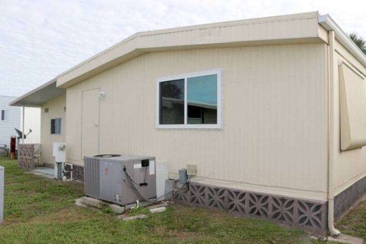 375 Sanibel St, Nokomis, Florida 34275, 2 Bedrooms Bedrooms, ,2 BathroomsBathrooms,Mobile/manufactured,For Sale,Sanibel St,11385335