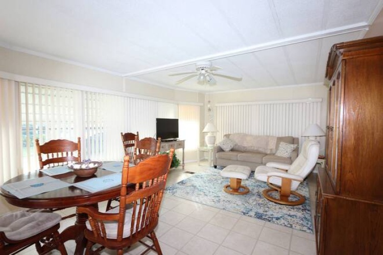 375 Sanibel St, Nokomis, Florida 34275, 2 Bedrooms Bedrooms, ,2 BathroomsBathrooms,Mobile/manufactured,For Sale,Sanibel St,11385335