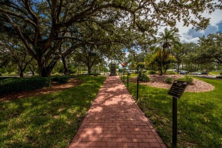 19153 Harbor Tree Ct, North Fort Myers, Florida 33903, 2 Bedrooms Bedrooms, ,2 BathroomsBathrooms,Mobile/manufactured,For Sale,Harbor Tree Ct,11385374