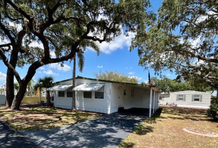 3049 Vine Lane, Sebring, Florida 33870, 2 Bedrooms Bedrooms, ,2 BathroomsBathrooms,Mobile/manufactured,For Sale,Vine Lane,11287472