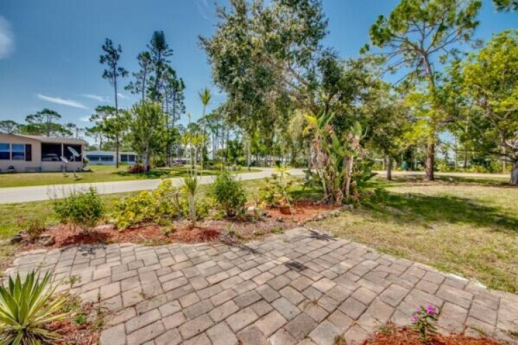 19391 Saddlebrook Ct, North Fort Myers, Florida 33903, 2 Bedrooms Bedrooms, ,2 BathroomsBathrooms,Mobile/manufactured,For Sale,Saddlebrook Ct,11191005