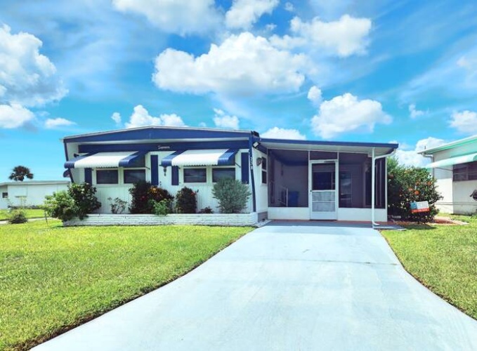 238 Jacaranda Cir, Venice, Florida 34285, 2 Bedrooms Bedrooms, ,1 BathroomBathrooms,Mobile/manufactured,For Sale,Jacaranda Cir,11232267