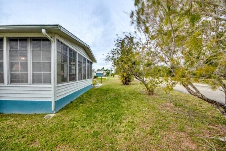 19871 Cypress Woods Ct., North Fort Myers, Florida 33903, 2 Bedrooms Bedrooms, ,2 BathroomsBathrooms,Mobile/manufactured,For Sale,Cypress Woods Ct.,11235075