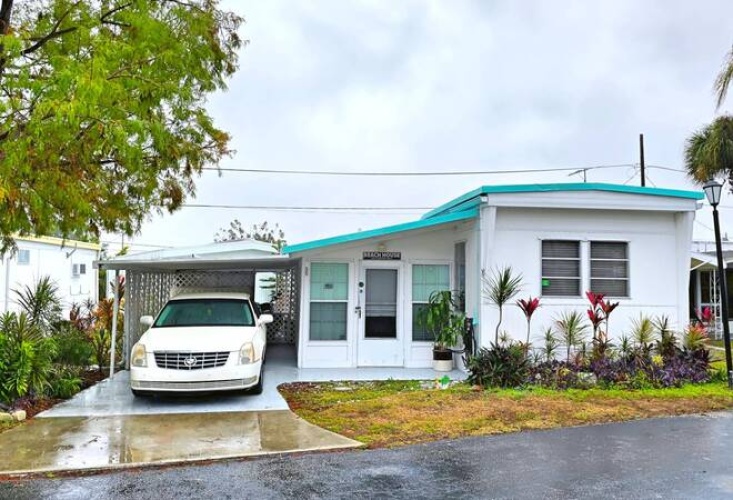 8705 S Tamiami Trail, Sarasota, Florida 34238, 2 Bedrooms Bedrooms, ,1 BathroomBathrooms,Mobile/manufactured,For Sale,S Tamiami Trail,11414544