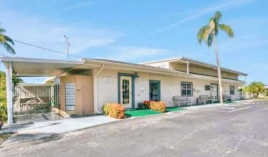 8705 S Tamiami Trail, Sarasota, Florida 34238, 2 Bedrooms Bedrooms, ,1 BathroomBathrooms,Mobile/manufactured,For Sale,S Tamiami Trail,11414544