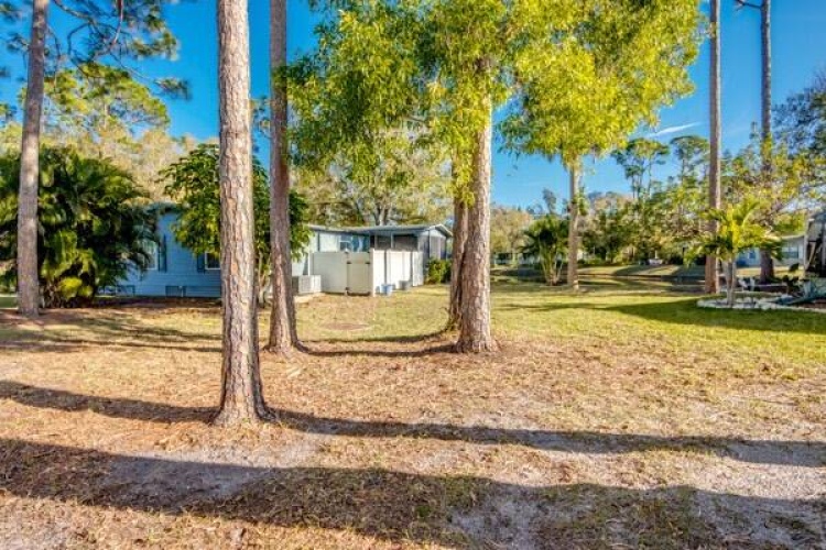 19426 Tarpon Woods Ct., North Fort Myers, Florida 33903, 2 Bedrooms Bedrooms, ,2 BathroomsBathrooms,Mobile/manufactured,For Sale,Tarpon Woods Ct.,11415796