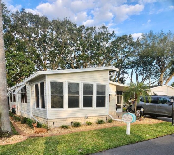 104 Town and Country Blvd, Sebring, Florida 33870, 2 Bedrooms Bedrooms, ,2 BathroomsBathrooms,Mobile/manufactured,For Sale,Town and Country Blvd,11419490