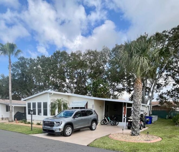 104 Town and Country Blvd, Sebring, Florida 33870, 2 Bedrooms Bedrooms, ,2 BathroomsBathrooms,Mobile/manufactured,For Sale,Town and Country Blvd,11419490