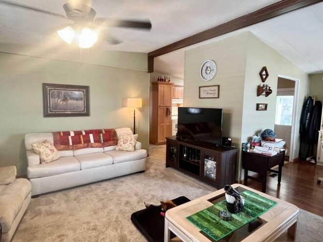 104 Town and Country Blvd, Sebring, Florida 33870, 2 Bedrooms Bedrooms, ,2 BathroomsBathrooms,Mobile/manufactured,For Sale,Town and Country Blvd,11419490