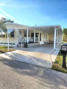 84 Sandhill, North Fort Myers, Florida 33903, 8 Rooms Rooms,Mobile/manufactured,For Sale,Sandhill,11421130