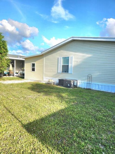 84 Sandhill, North Fort Myers, Florida 33903, 8 Rooms Rooms,Mobile/manufactured,For Sale,Sandhill,11421130