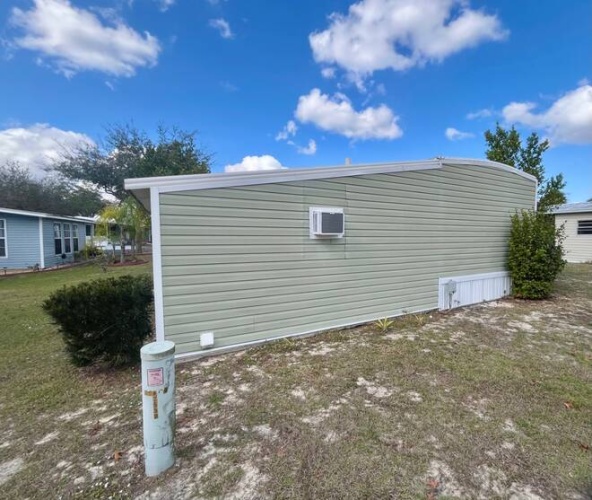 2920 Vine Lane, Sebring, Florida 33870, 2 Bedrooms Bedrooms, ,1 BathroomBathrooms,Mobile/manufactured,For Sale,Vine Lane,11429366