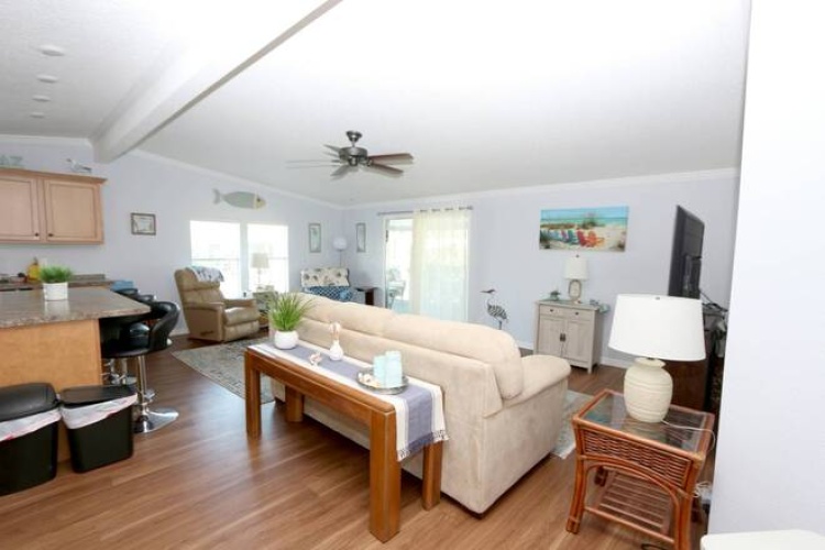 5522 Yarmouth Ln, Sarasota, Florida 34233, 2 Bedrooms Bedrooms, ,2 BathroomsBathrooms,Mobile/manufactured,For Sale,Yarmouth Ln,11433641