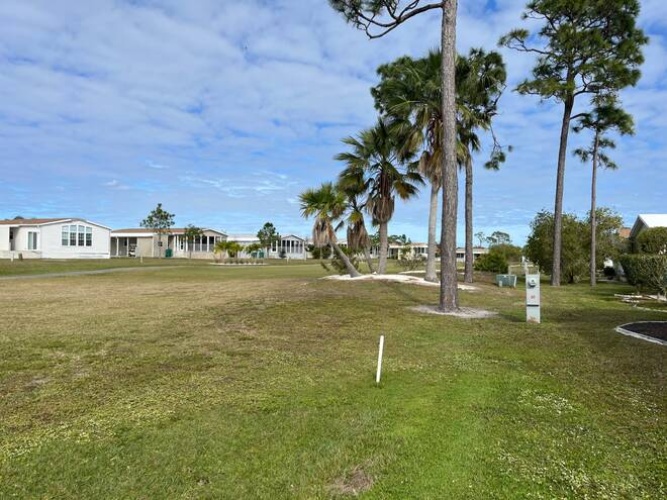 29200 Jones Loop Road, Punta Gorda, Florida 33950, 3 Bedrooms Bedrooms, ,2 BathroomsBathrooms,Mobile/manufactured,For Sale,Jones Loop Road,11243311