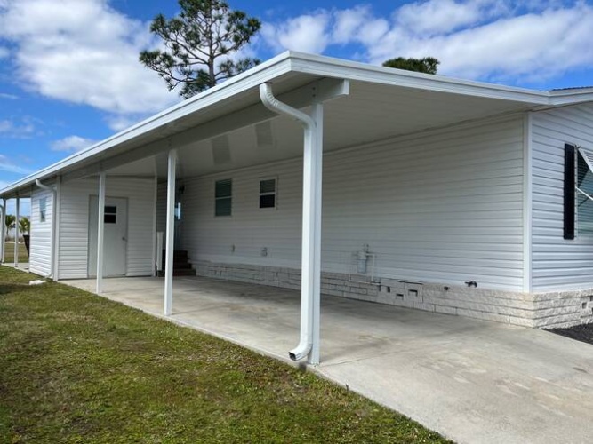 29200 Jones Loop Road, Punta Gorda, Florida 33950, 3 Bedrooms Bedrooms, ,2 BathroomsBathrooms,Mobile/manufactured,For Sale,Jones Loop Road,11243311