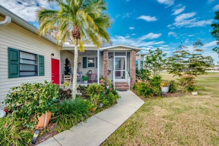 10078 Brokenwoods Ct., North Fort Myers, Florida 33903, 2 Bedrooms Bedrooms, ,2 BathroomsBathrooms,Mobile/manufactured,For Sale,Brokenwoods Ct.,11241433