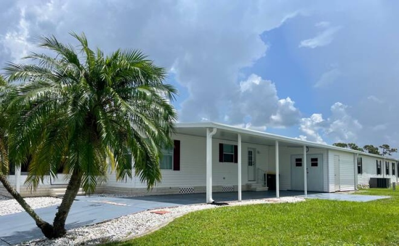 29200 S Jones Loop Rd, Punta Gorda, Florida 33950, 2 Bedrooms Bedrooms, ,2 BathroomsBathrooms,Mobile/manufactured,For Sale,S Jones Loop Rd,11191703