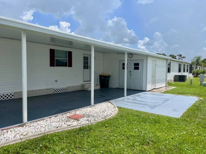 29200 S Jones Loop Rd, Punta Gorda, Florida 33950, 2 Bedrooms Bedrooms, ,2 BathroomsBathrooms,Mobile/manufactured,For Sale,S Jones Loop Rd,11191703