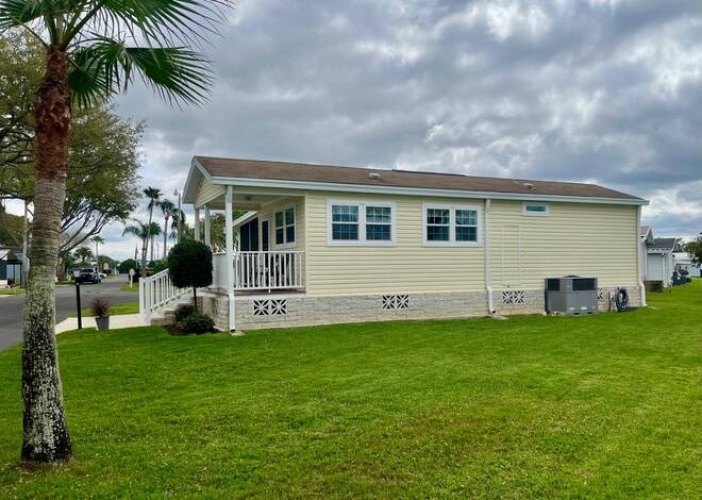 315 Town and Country Blvd, Sebring, Florida 33870, 1 Bedroom Bedrooms, ,1 BathroomBathrooms,Mobile/manufactured,For Sale,Town and Country Blvd,11437202