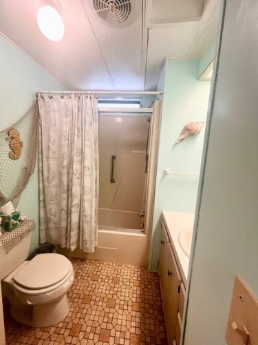 19149 Harbor Tree Ct., North Fort Myers, Florida 33903, 2 Bedrooms Bedrooms, ,2 BathroomsBathrooms,Mobile/manufactured,For Sale,Harbor Tree Ct.,11440357