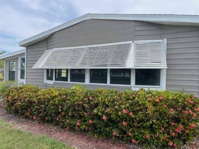 19169 Innis Brook Ct., North Fort Myers, Florida 33903, 2 Bedrooms Bedrooms, ,2 BathroomsBathrooms,Mobile/manufactured,For Sale,Innis Brook Ct.,11440379