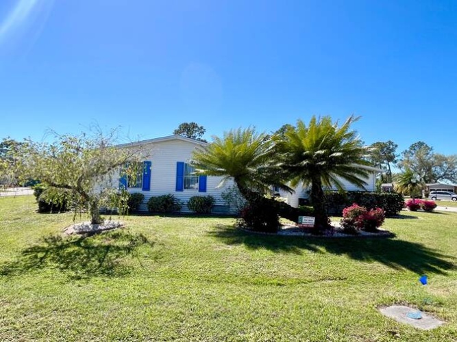 19839 Cypress Woods Ct, North Fort Myers, Florida 33903, 2 Bedrooms Bedrooms, ,2 BathroomsBathrooms,Mobile/manufactured,For Sale,Cypress Woods Ct,11446047