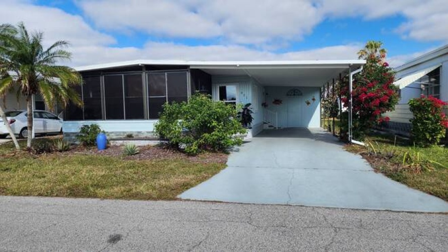 921 Orinoco West, Venice, Florida 34285, 2 Bedrooms Bedrooms, ,2 BathroomsBathrooms,Mobile/manufactured,For Sale,Orinoco West,11404115