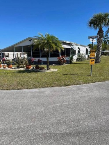 4810 HWY 72, Arcadia, Florida 34266, 2 Bedrooms Bedrooms, ,2 BathroomsBathrooms,Mobile/manufactured,For Sale,HWY 72,11449181