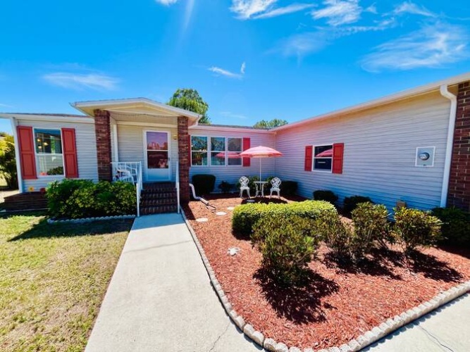 10916 Indigo Ct., North Fort Myers, Florida 33903, 2 Bedrooms Bedrooms, ,2 BathroomsBathrooms,Mobile/manufactured,For Sale,Indigo Ct.,11456133