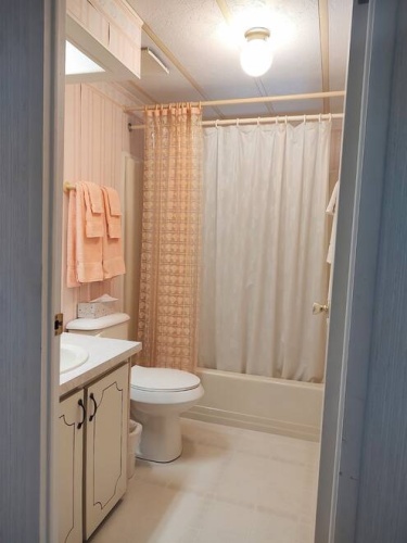 19265 CEDERCREST CT., NORTH FORT MYERS, Florida 33903, 2 Bedrooms Bedrooms, ,2 BathroomsBathrooms,Mobile/manufactured,For Sale,CEDERCREST CT.,11471577