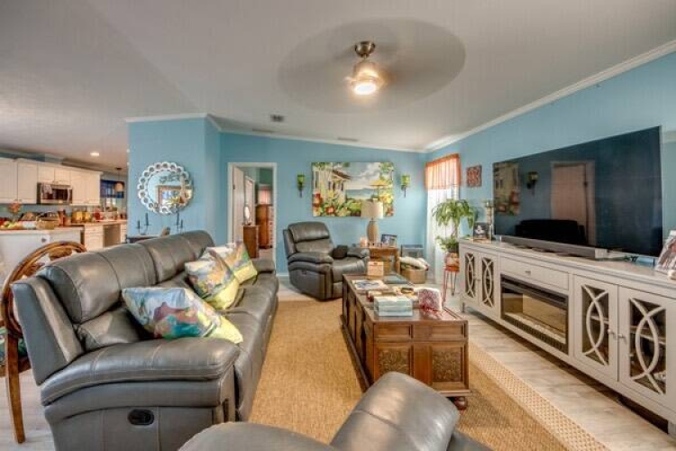 28 Kano, Fort Myers, Florida 33908, 3 Bedrooms Bedrooms, ,2 BathroomsBathrooms,Mobile/manufactured,For Sale,Kano,11485885